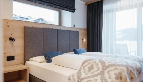 Standard Double or Twin Room with Balcony