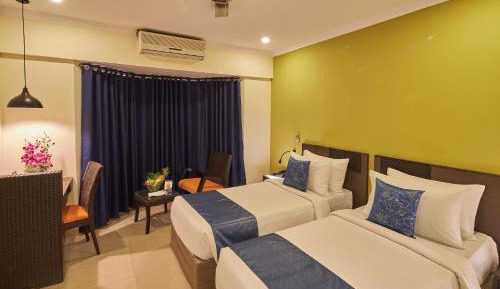 Deluxe 02 Single Beds 240 Sq Ft