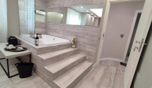 Deluxe Double Room with Bath