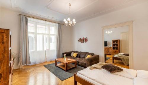 Three-Bedroom Apartment with Two Bathrooms