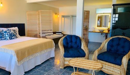 Queen Suite with Sea View