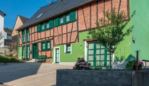 Apartment - Split Level