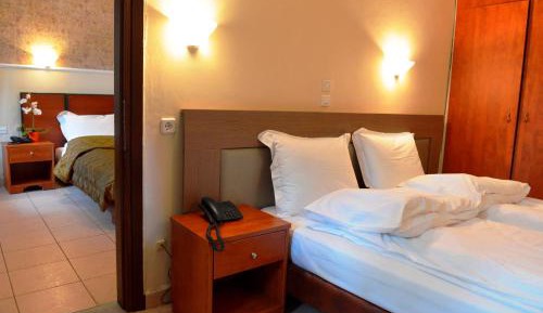 Classic Quadruple Room