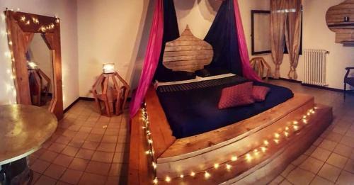 Triple Room with Shared Bathroom