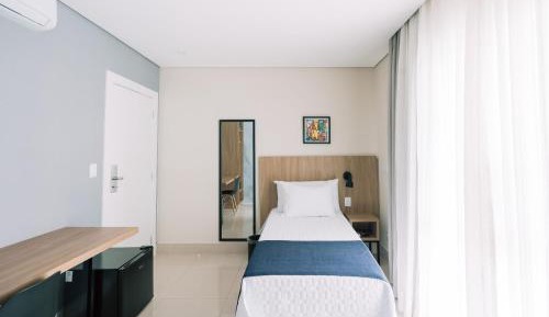 Apartment with Garden View