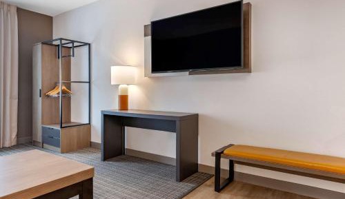 Accessible Suite with Two Queen Beds - Non-Smoking