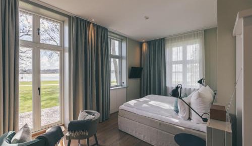 Double Room with Terrace and water view