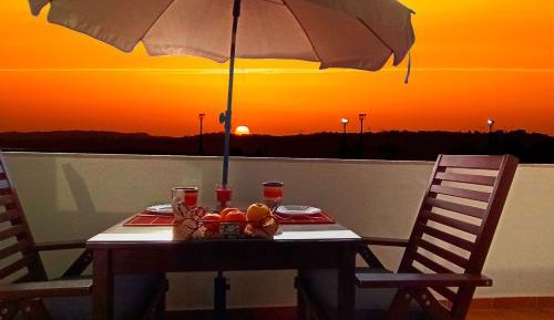 Studio Apartment with Sea View