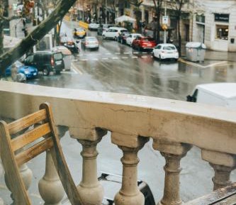 Standard Twin Room with Balcony