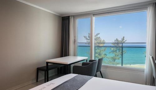 Quadruple Room with Sea View