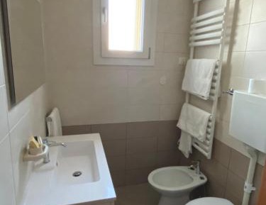 Double Room with Private External Bathroom