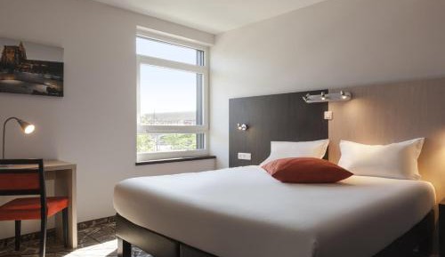 Premium Double Room with air-conditioning