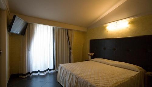 King Suite with Spa Bath