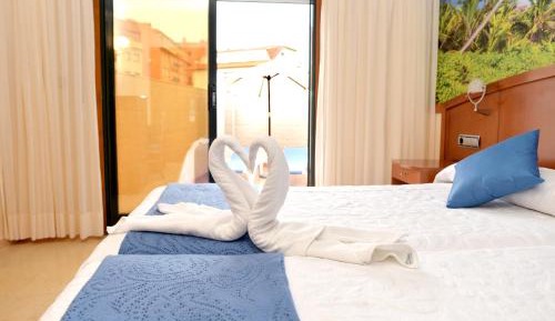 Double Room with Terrace Premium