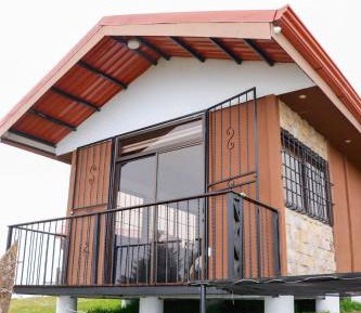 Deluxe Double or Twin Room with Mountain View