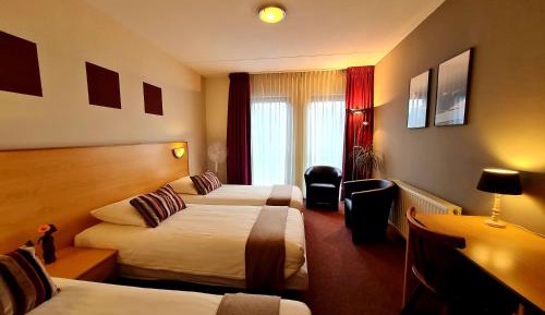 Comfort Triple Room with Shower