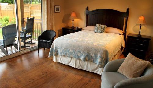 Queen Suite