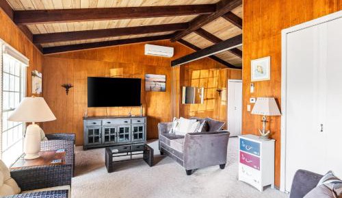 Two Bedroom Holiday Home