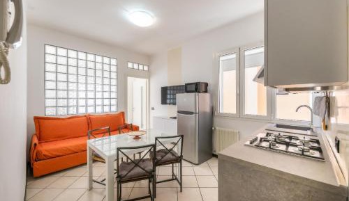 One-Bedroom Apartment (2 Adults)