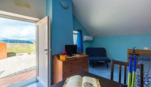 Studio Apartment with Sea View