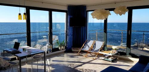 Apartment with Sea View