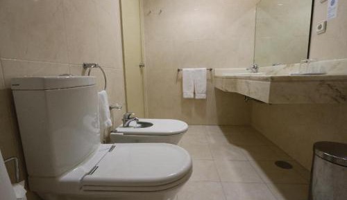 Standard Double Suite