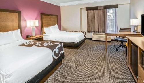 Deluxe Double Room with Two Double Beds