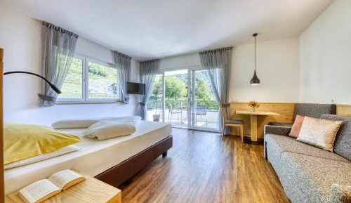 Double Room with Mountain View