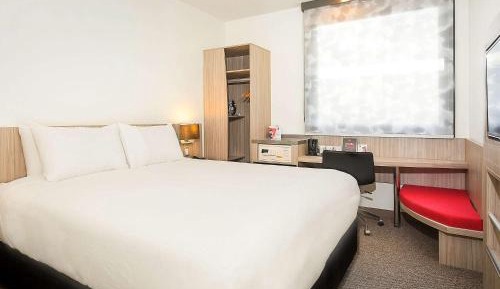 Executive Queen Room High Floor