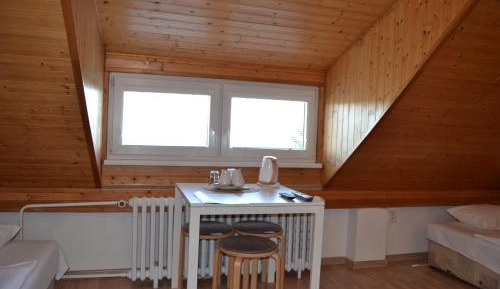 Standard Triple Room - Non-Smoking