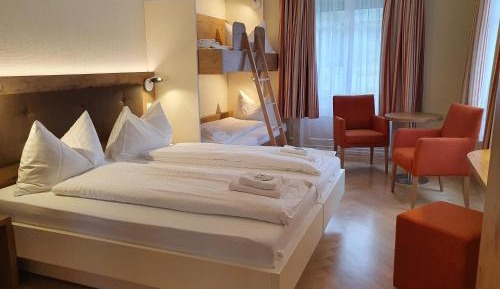 Quadruple Family Room