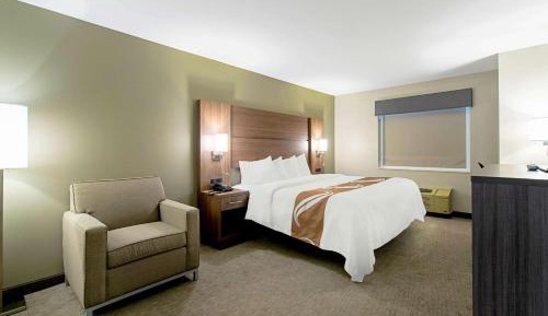 King Room - Non-Smoking