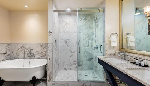 Premium Quadruple Room