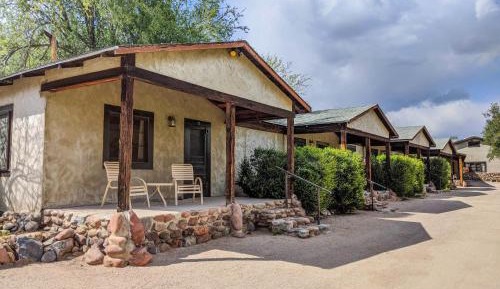 Two-Bedroom Family Cabin