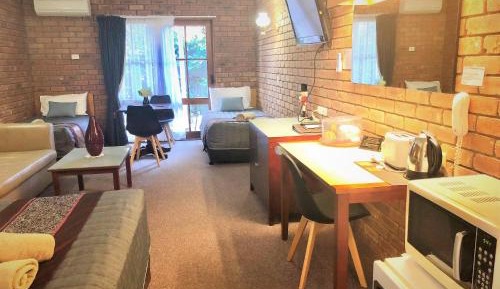 Deluxe Family Suite