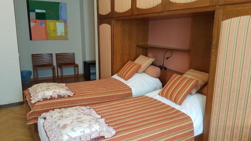 Twin Room with Private Bathroom