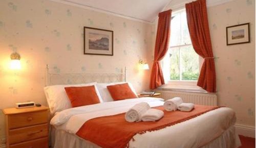 Double Room with Shared Bathroom