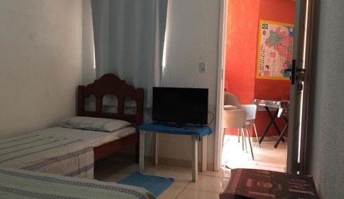 Basic Triple Room with Shared Bathroom