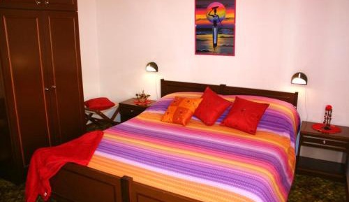 Single Room with Private Bathroom