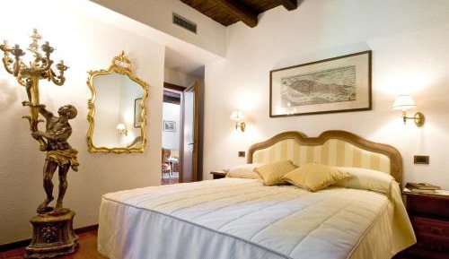 Suite with Garden View