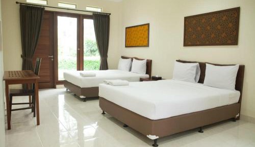Standard Queen Room