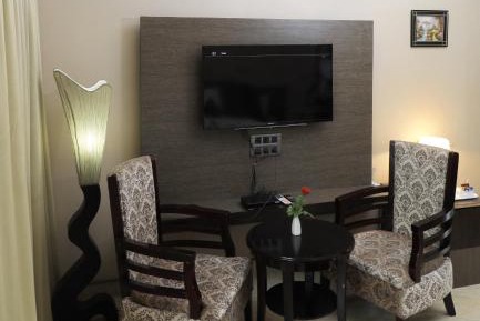 Elegance Room