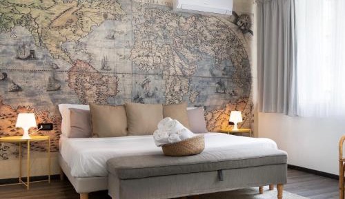 Double or Twin Room with Private Bathroom