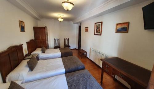 Double or Twin Room with Extra Bed