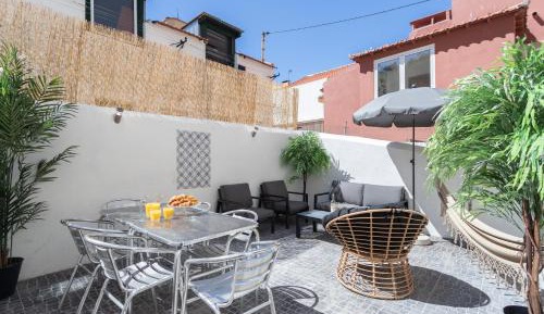 First Floor Two Bedroom Apartment with Terrace