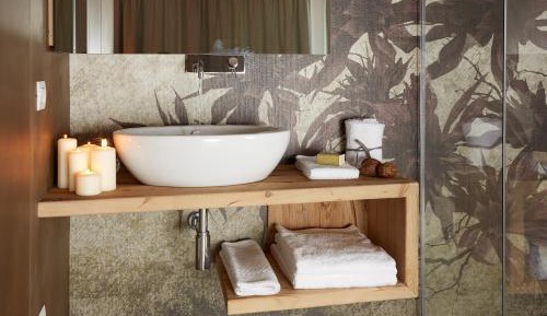 Junior Suite with Balcony and Lagoon View