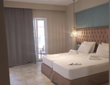 Luxury Quadruple Room