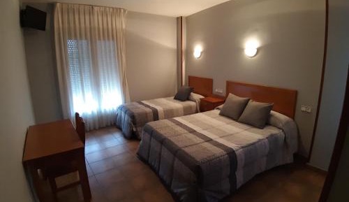 Comfort Triple Room with Shower