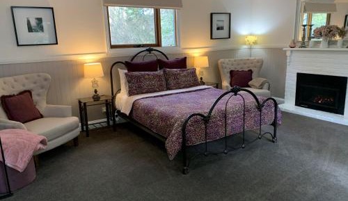 One-Bedroom Cottage