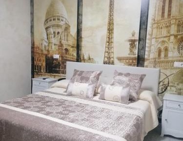 Deluxe Suite with Spa Bath